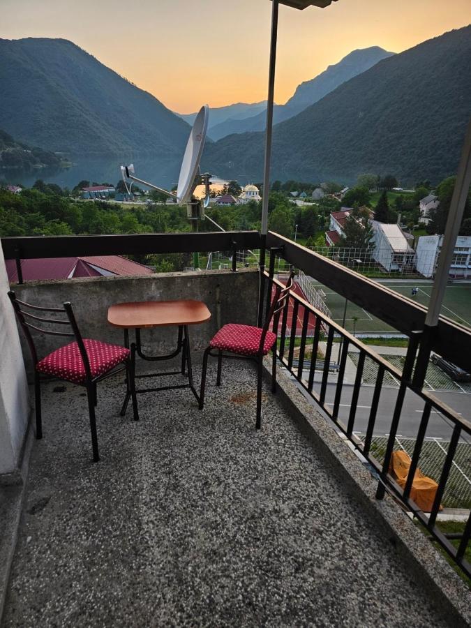Linden Apartment Plužine Buitenkant foto
